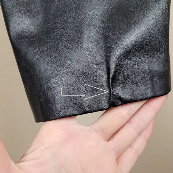 Blank NYC Faux Leather Pleated Trousers Cropped Pants Black Size 26 - Picture 9 of 14